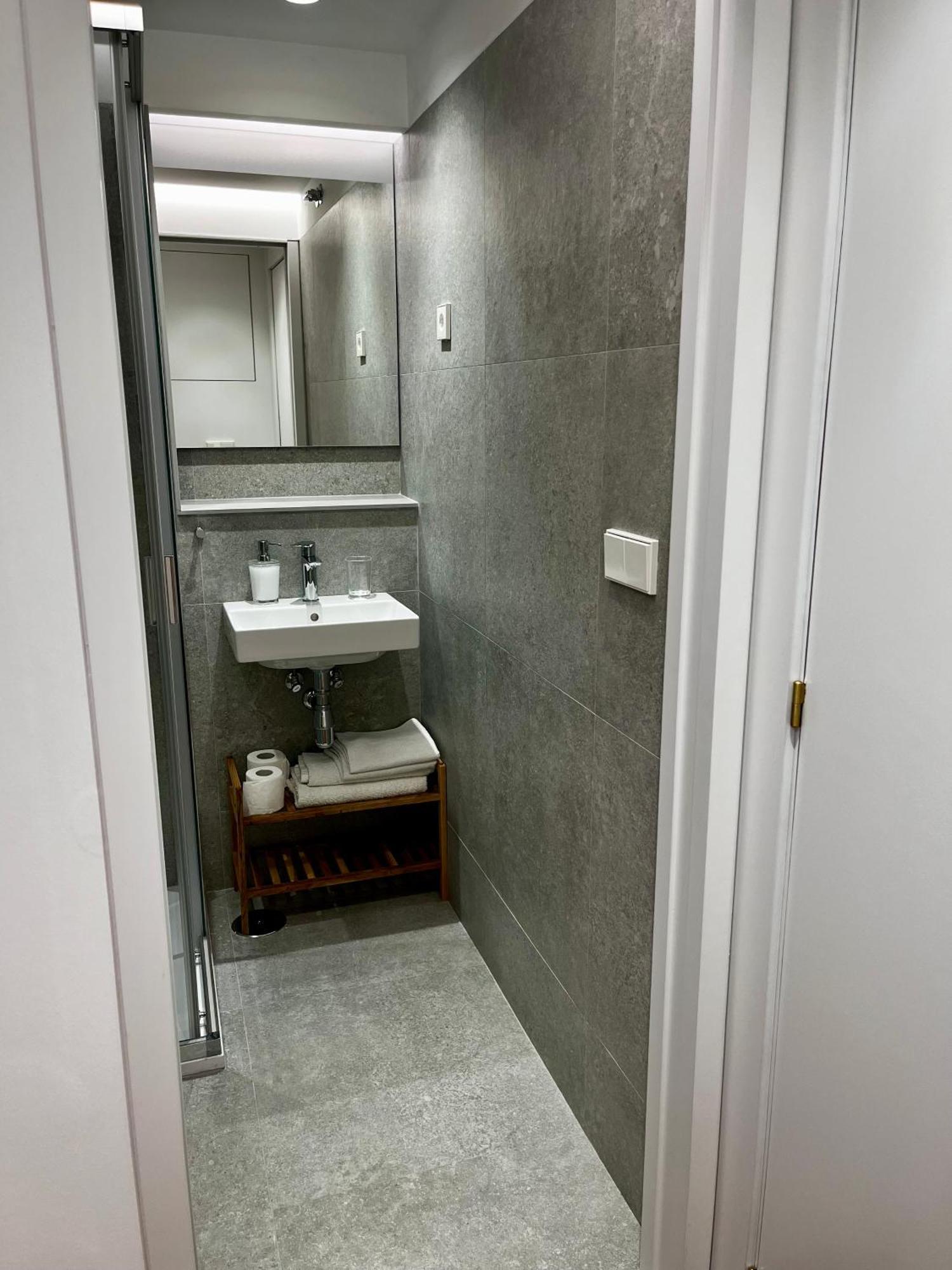 Hostal Charo II Santiago de Compostela Dış mekan fotoğraf