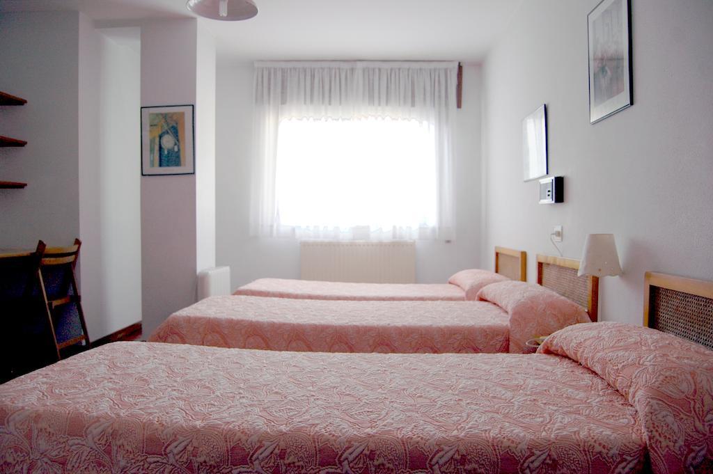 Hostal Charo II Santiago de Compostela Oda fotoğraf